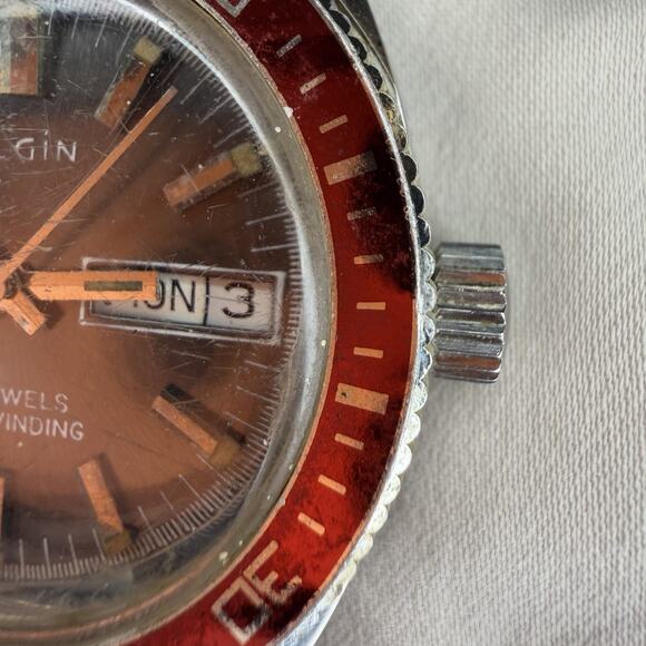 1960s ELGIN Diver Automatic Wristwatch 17 Jewels Day/Date Pepsi Bezel main image 12